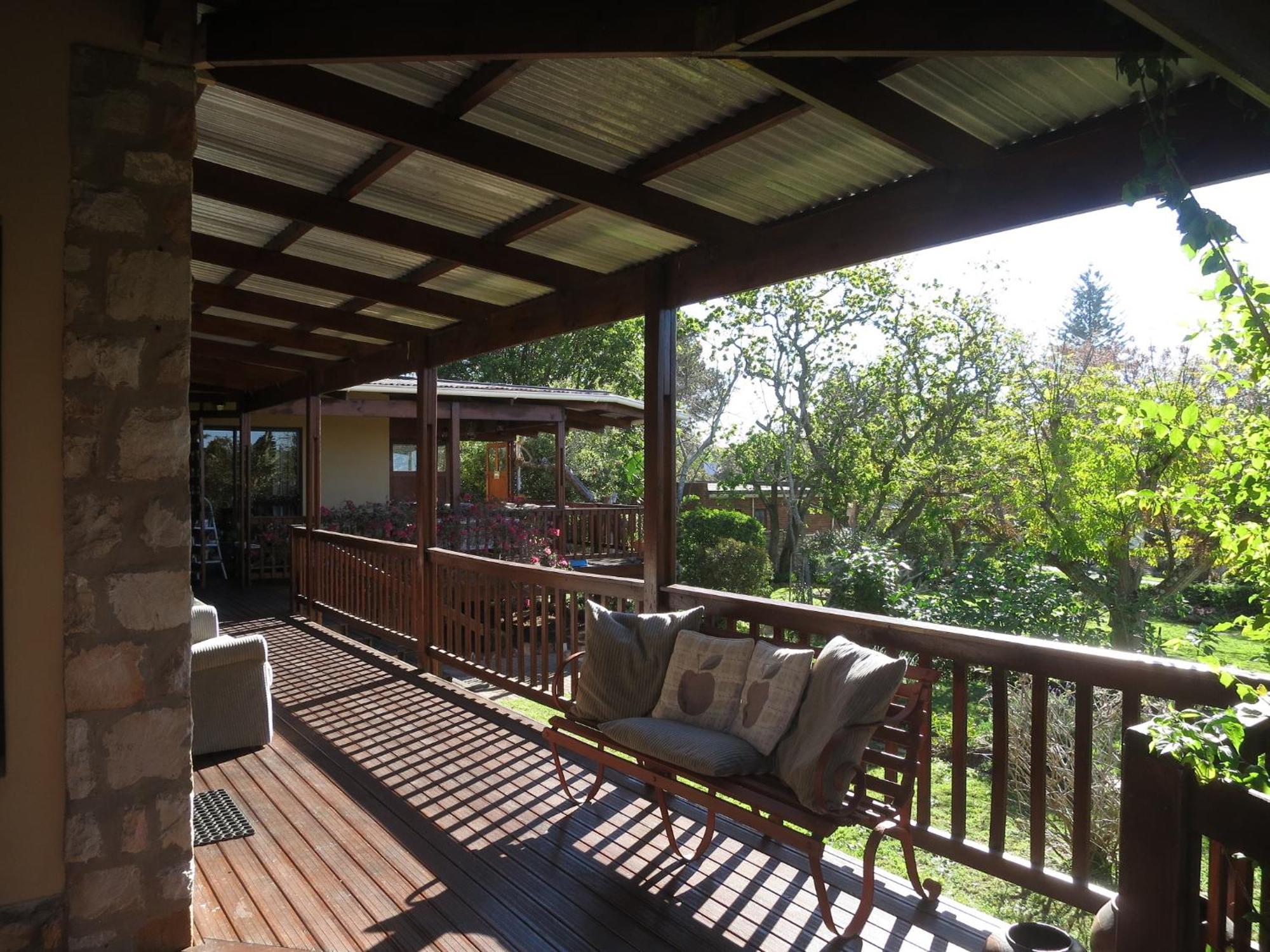 Dempsey'S Self-Catering Guest House Порт-Элизабет Экстерьер фото
